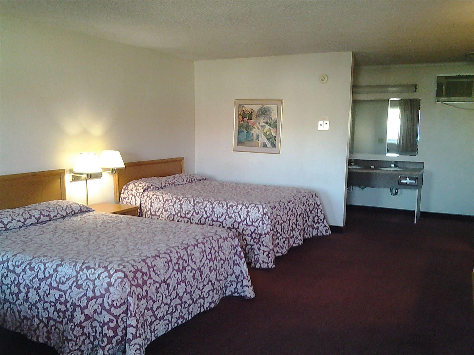 Yakima Valley Inn Exteriör bild